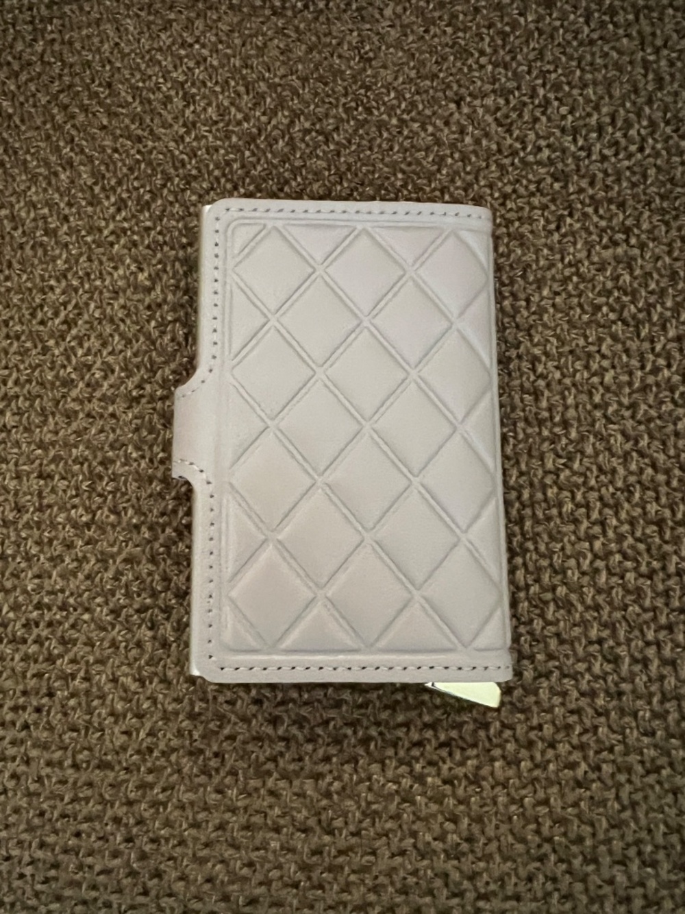 Secrid Premium Mini Wallet Emboss Design - Picture 2 of 4